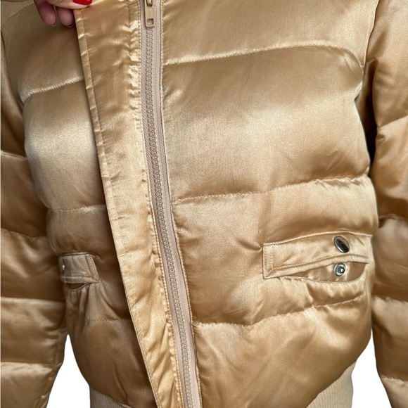 Moda International Gold Cream Fur Puffer Jacket Size Small - Picture 5 of 17